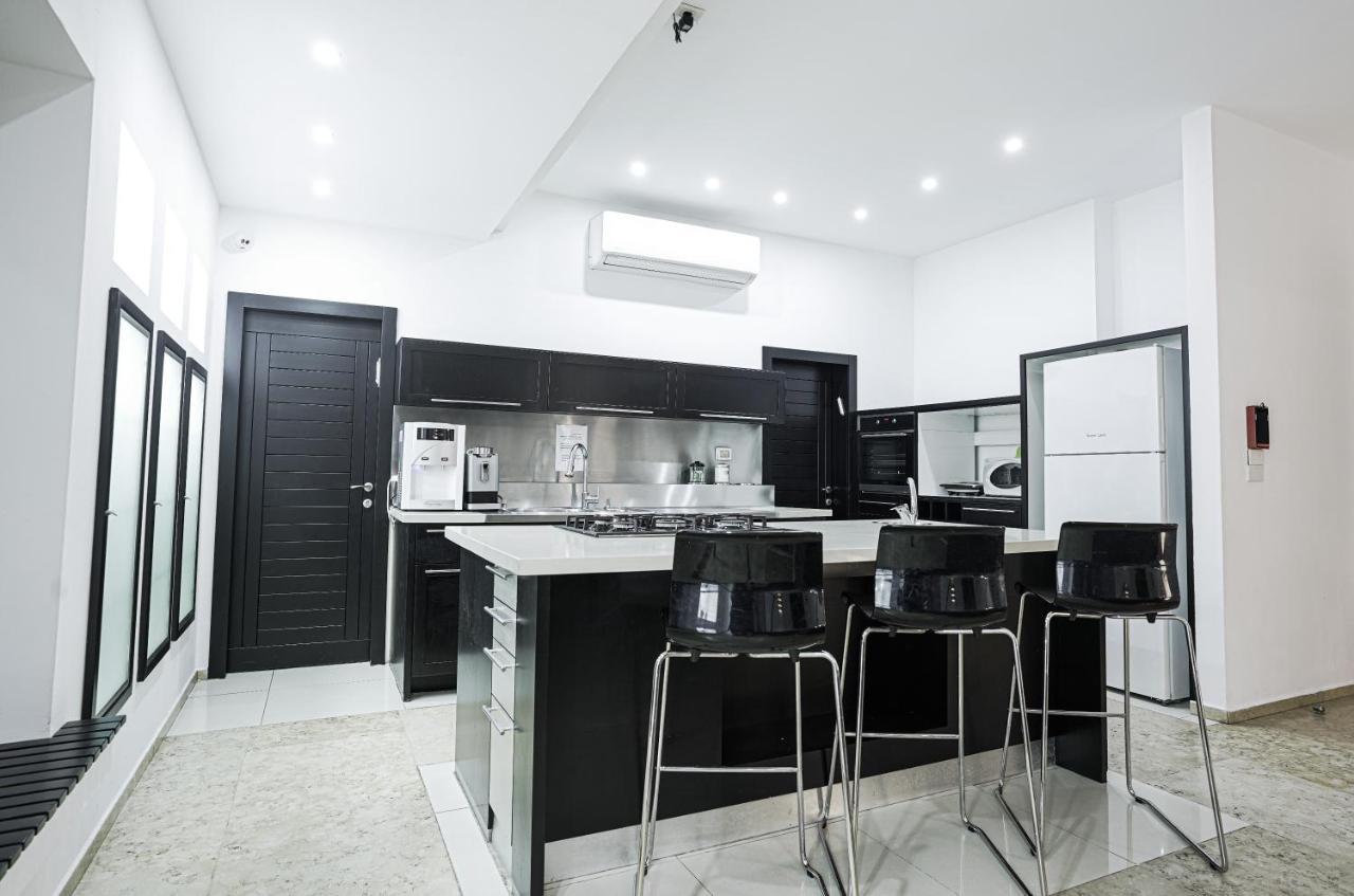 Villa Pomela By Sun And View Ейлат Екстериор снимка