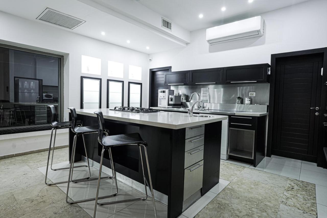 Villa Pomela By Sun And View Ейлат Екстериор снимка